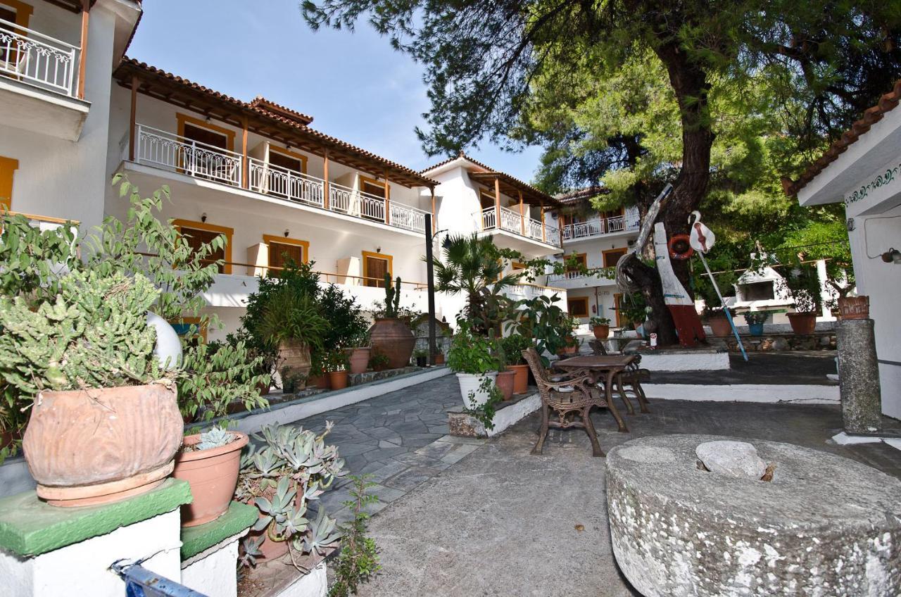 Zaneta Hotel & Apartments Нео-Клима Экстерьер фото