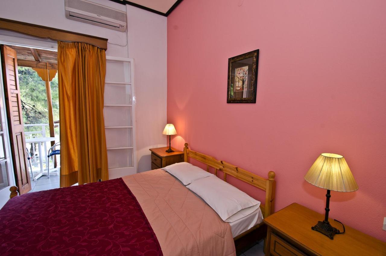 Zaneta Hotel & Apartments Нео-Клима Экстерьер фото